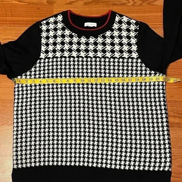 Charter Club Women XLP PETITE Black White Houndstooth Red Trim Sweater NEW - Picture 6 of 7